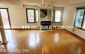 1011 W 48th St
