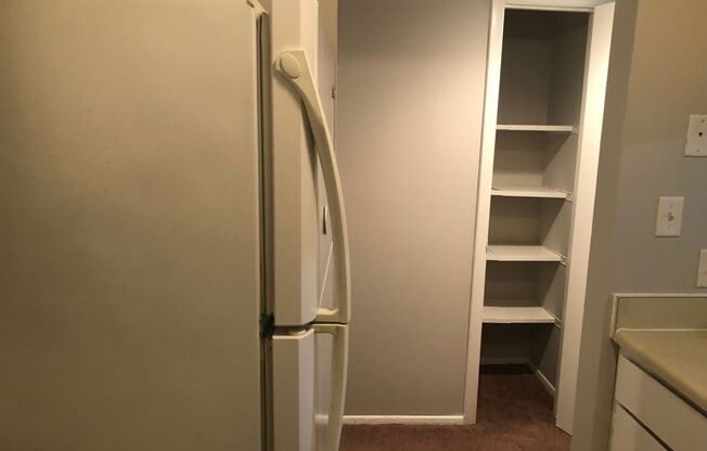 2 beds, 2 baths, 955 sqft, $1,149, Unit 5909B