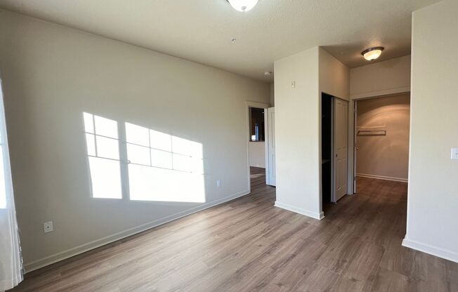 2 beds, 2 baths, $2,149, Unit #202