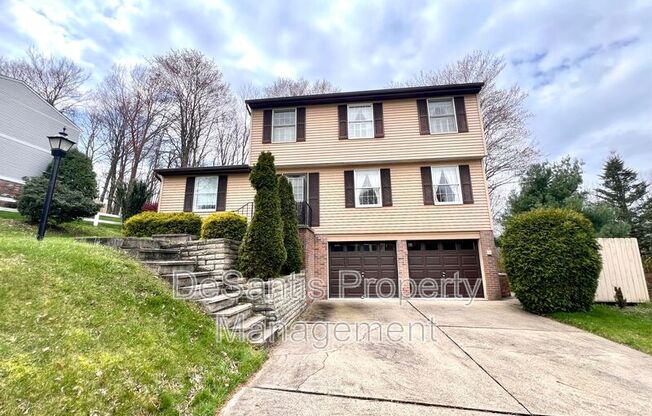 9573 SARATOGA DR