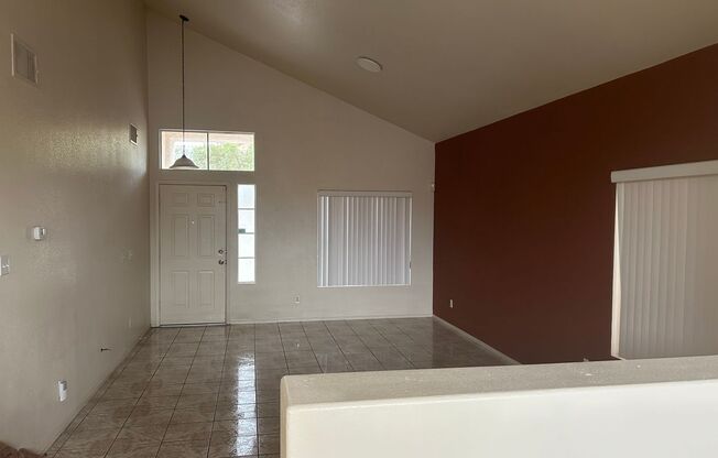 3 beds, 2.5 baths, $1,995