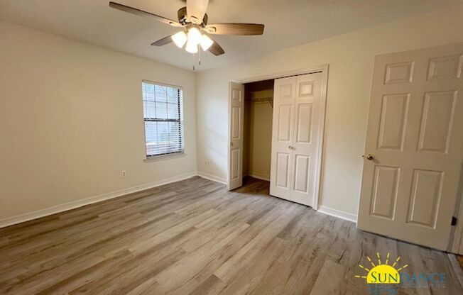 2 beds, 1 bath, $1,100