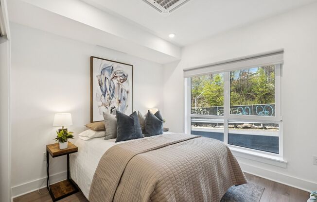 1 bed, 1 bath, 590 sqft, $1,540, Unit D210
