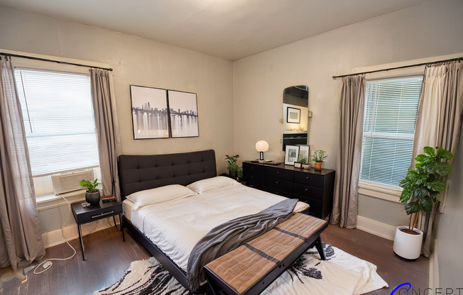 2 beds, 1 bath, 920 sqft, $1,399, Unit 15