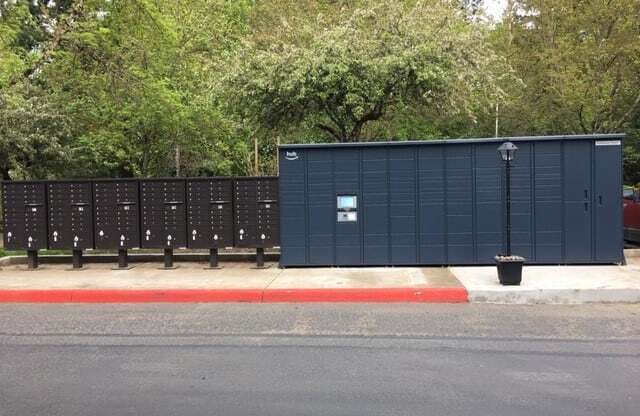 Hathaway Court 24 Hour Package Lockers