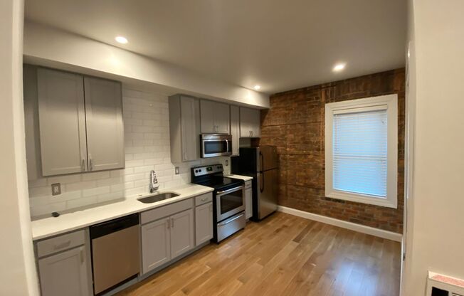 1 bed, 1 bath, 600 sqft, $1,395, Unit 1-8