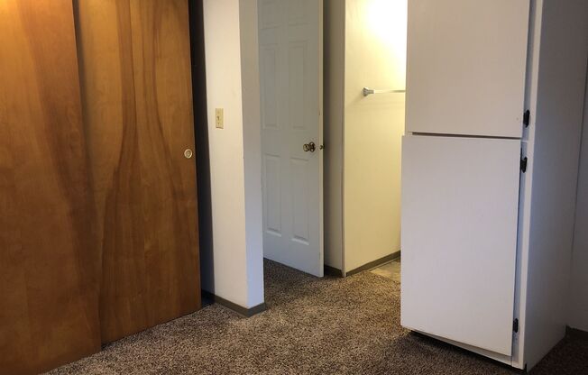1 bed, 1 bath, 420 sqft, $585, Unit 82726