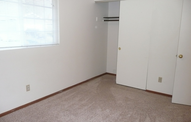 3 beds, 1 bath, $2,495