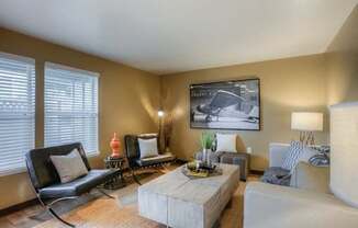 Living Room at Parkside Apartments, Gresham, OR