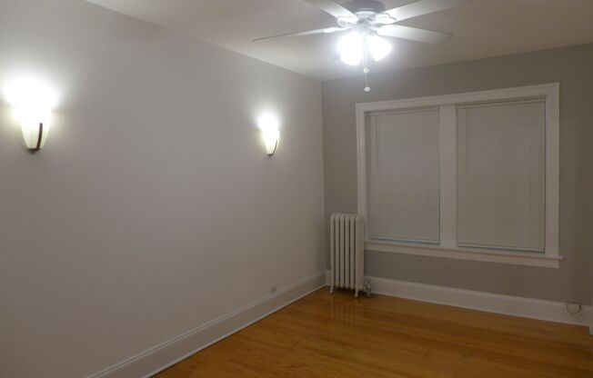 Studio, 1 bath, 300 sqft, $1,395, Unit 104