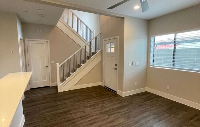 3838 E. Earll Dr