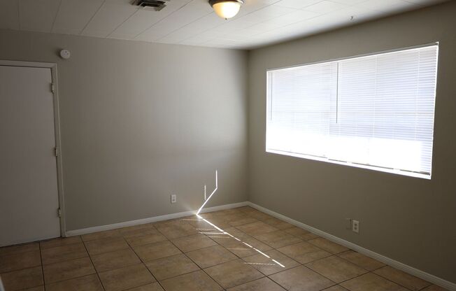 3 beds, 2 baths, $1,650