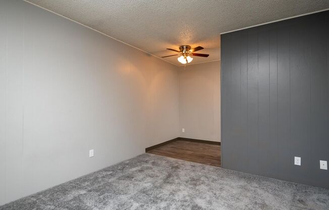 1 bed, 1 bath, 550 sqft, $1,395, Unit A04