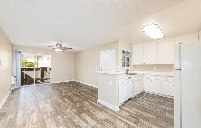 Willow Creek Apartments