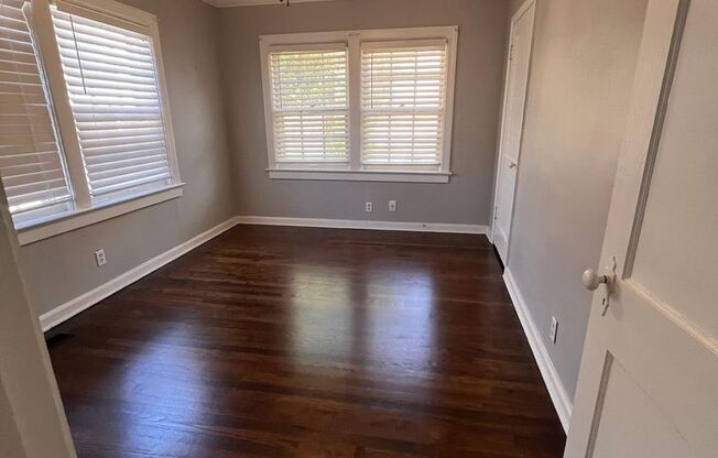 1 bed, 1 bath, 775 sqft, $1,000, Unit 1411-1