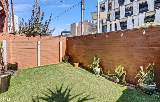 2 beds, 1.5 baths, 1,380 sqft, $5,300, Unit 111