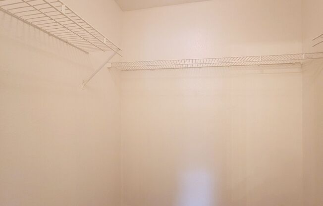 3 beds, 2.5 baths, $1,700