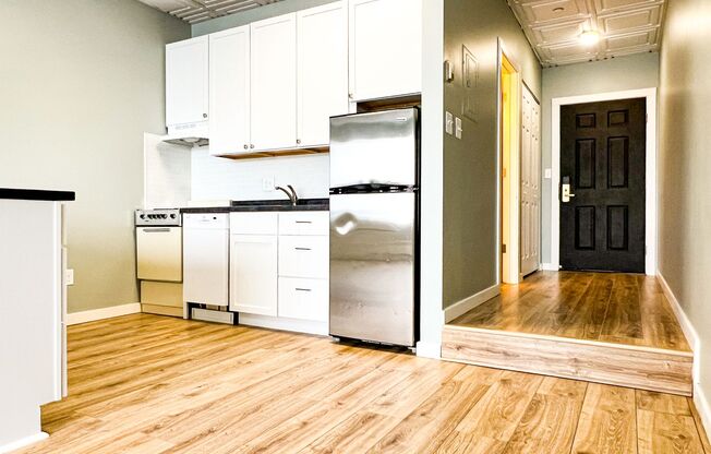 Studio, 1 bath, $1,199, Unit Unit 2636