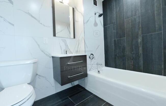 Studio, 1 bath, 400 sqft, $2,550, Unit 705