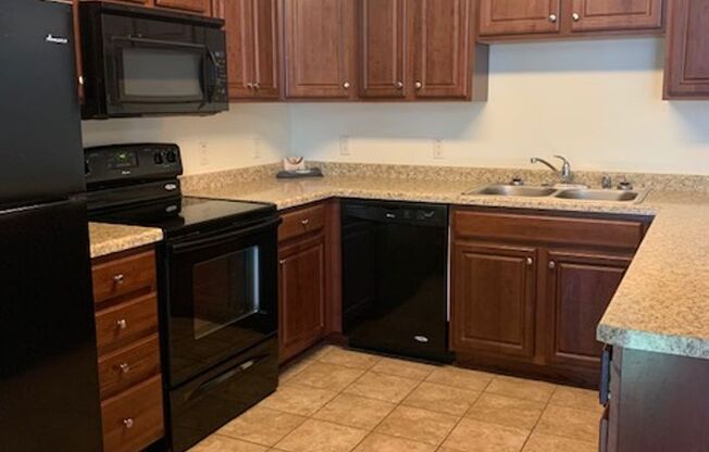 2 beds, 2 baths, 1,200 sqft, $1,495, Unit 3717-205