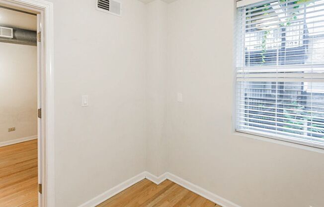 1 bed, 1 bath, 350 sqft, $1,775, Unit 2520-B7