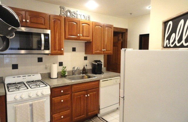 282 SHAWMUT AVE