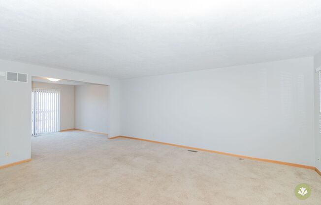 2 beds, 2.5 baths, 1,307 sqft, $1,870, Unit R-89