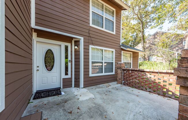 2 Bedroom 2.5 Bath Townhouse in The Arbor - Summerville