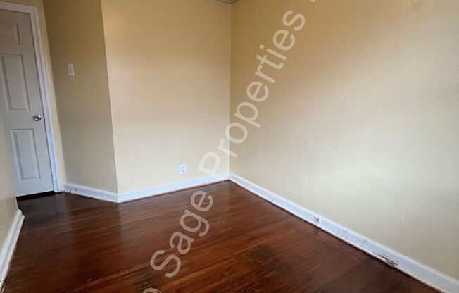 3 beds, 1 bath, $1,495