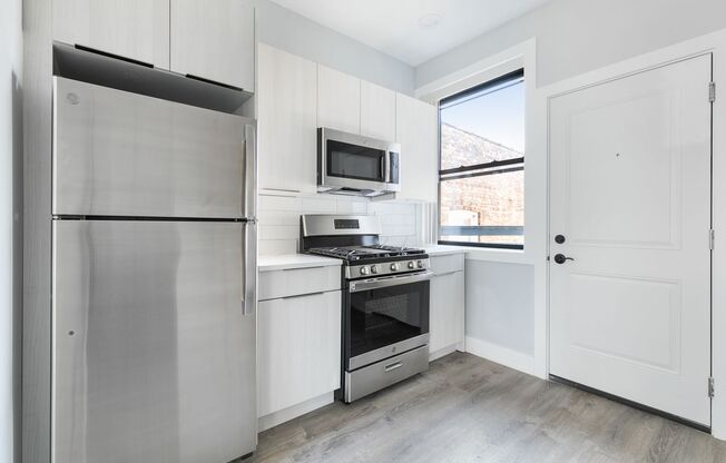 #7618 - The Villages of Eastlake