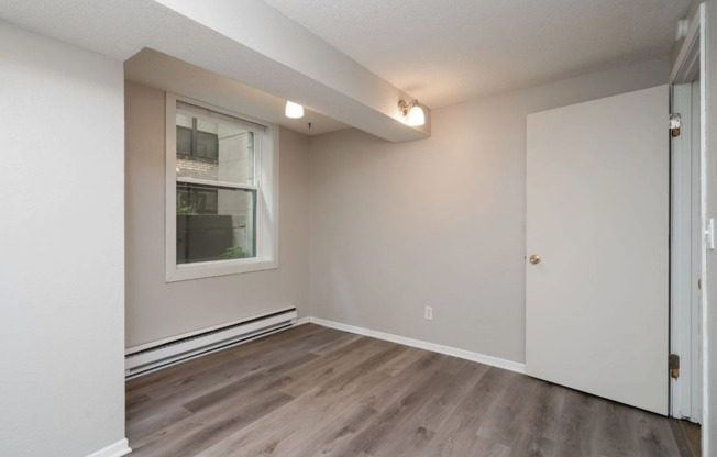 2 beds, 1 bath, 769 sqft, $1,350, Unit 227-100