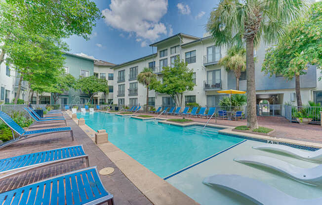 Sparkling Pool at Vue Fitzhugh, Texas, 75204