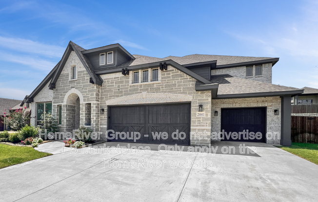 2041 PRICE BLVD