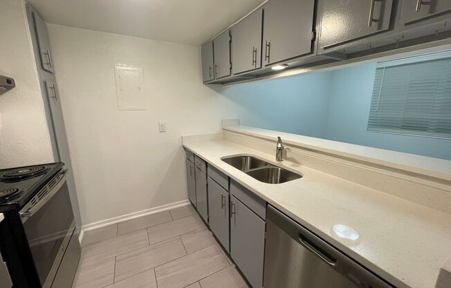 1 bed, 1 bath, 610 sqft, $1,250, Unit 106