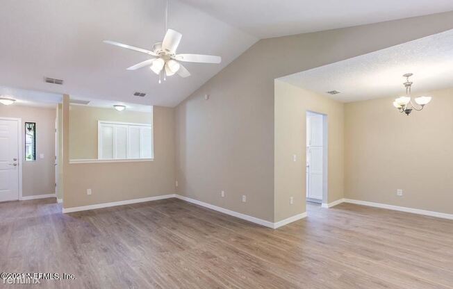 3904 English Colony Drive South