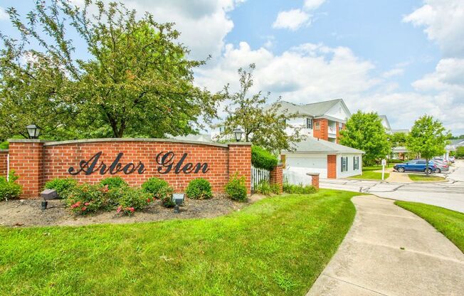 Arbor Glen - Seniors 55+