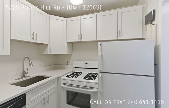 5225 Pooks Hill Rd 1302N