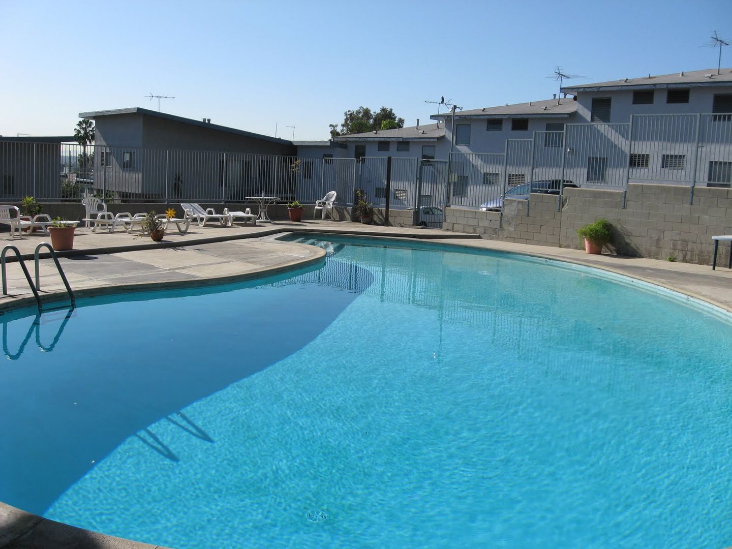 10767 Rose Avenue Properties
