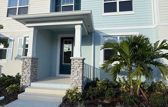 Modern 3-Bed, 3-Bath Townhome in Winter Springs