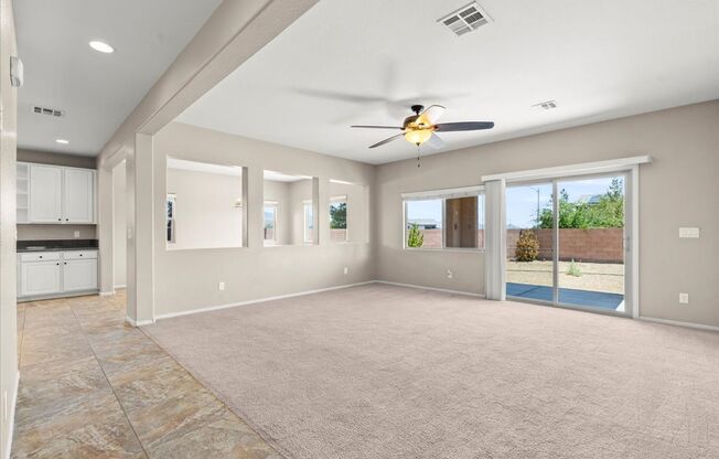 North Las Vegas Beauty – Roomy, Stylish, and Move-In Ready