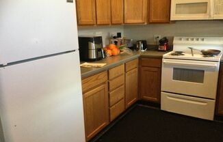 1 bed, 1 bath, $775