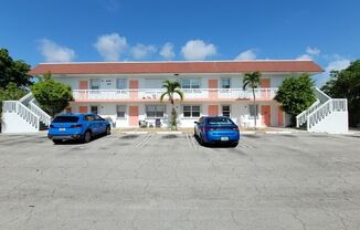 Spacious Unit in a Quiet Boynton Beach Community