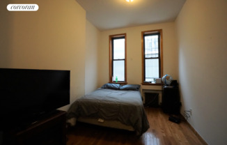486 E 74 ST