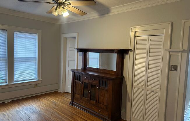 1 bed, 1 bath, 560 sqft, $1,195, Unit 306