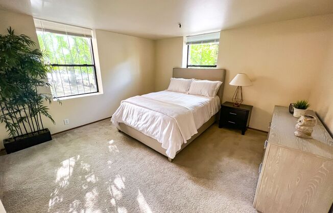 2 beds, 1 bath, 788 sqft, $2,395, Unit 102