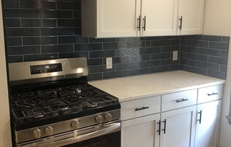 3 beds, 1 bath, 1,200 sqft, $3,200, Unit 2