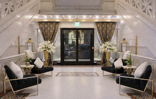 1 bed, 1 bath, 555 sqft, $2,675, Unit 414