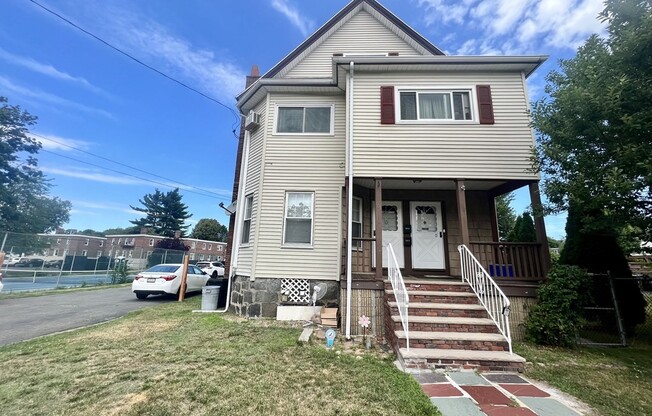 101 WYLLIS AVE