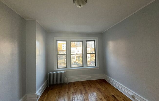 1 bed, 1 bath, $1,700, Unit 01