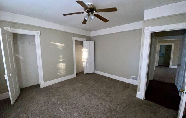 Duplex at 1912 SW Buchanan St
